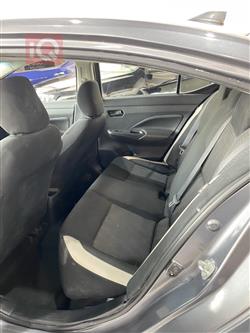 Nissan Versa